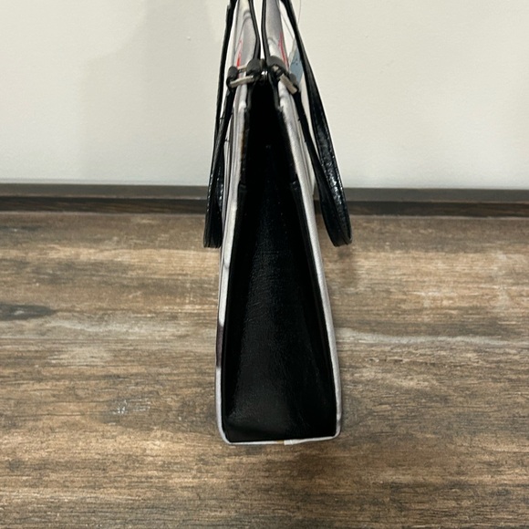 NWT Elvis Presley Crossbody /Hand /Tote Bag by Ashley M Magnetic Snap Closure - Picture 7 of 11